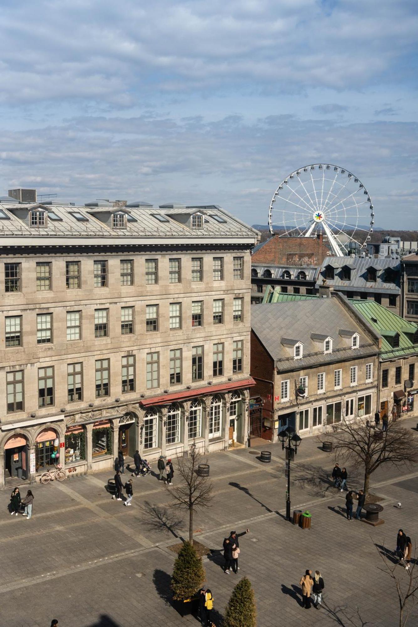 Maison Place Jacques-Cartier By Luxury In Transit Монреаль Экстерьер фото